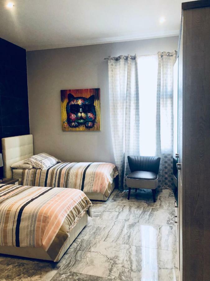Holiday Townhouse In Sliema Centre Экстерьер фото